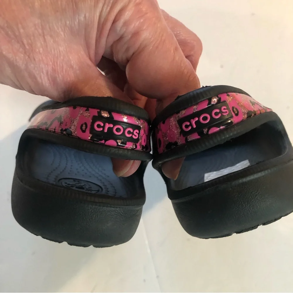 CROCS Sz 3 Black with Pink Decoration Sling Back SHOES